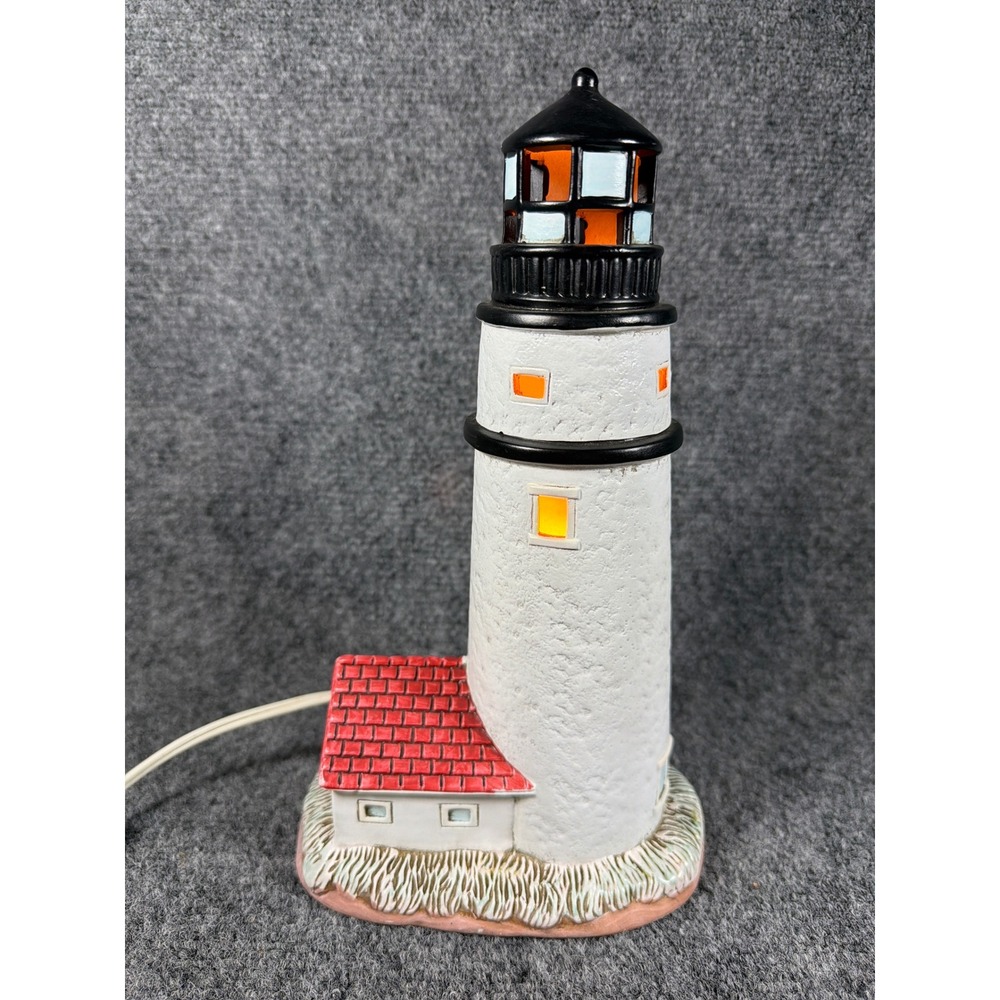 Lefton Cape Cod Light 1798 Lighthouse Figurine 1992 Historic Collection 00882